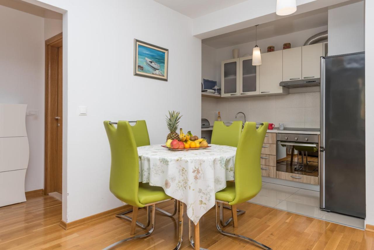 Neno Apartment Makarska Luaran gambar