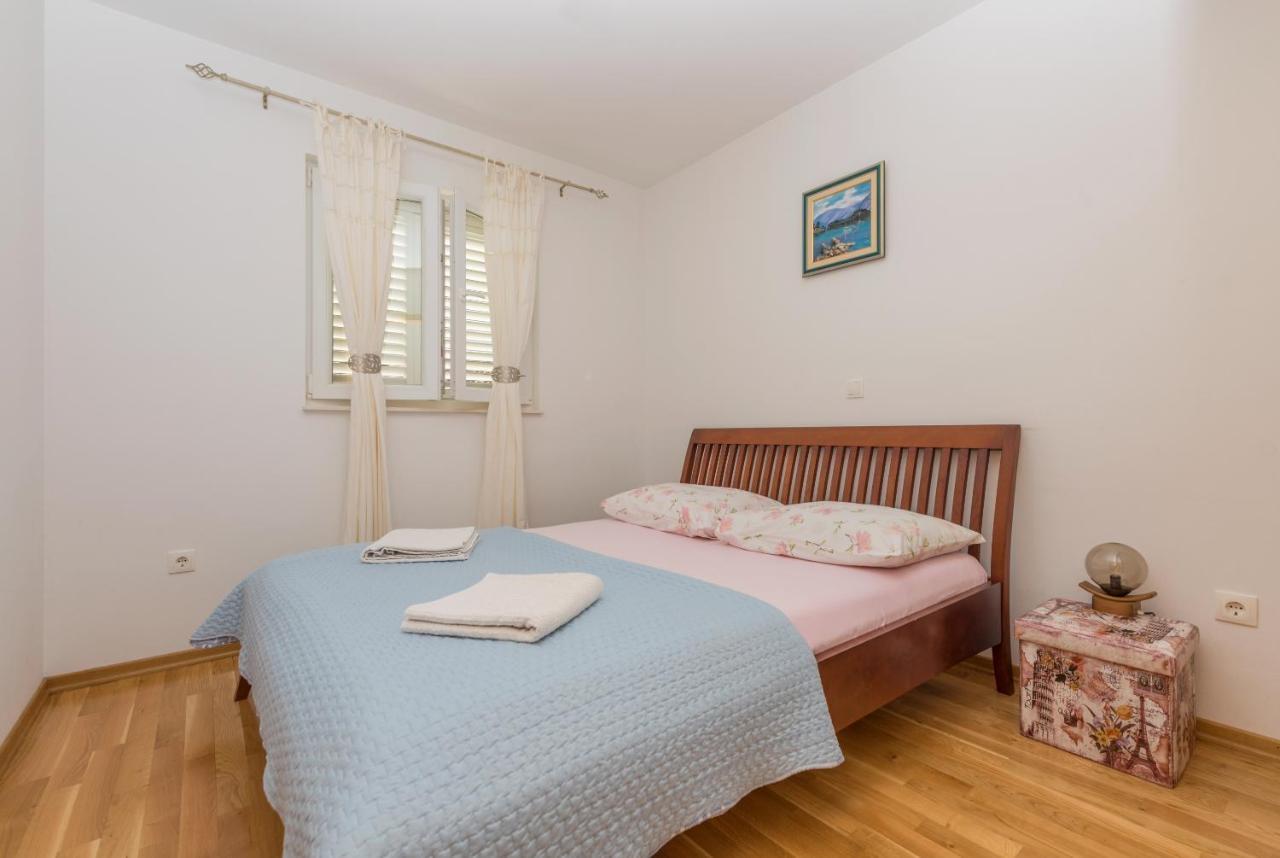 Neno Apartment Makarska Luaran gambar