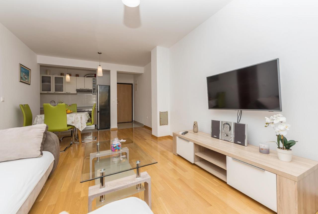 Neno Apartment Makarska Luaran gambar